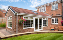 Whitchurch Hill house extension leads